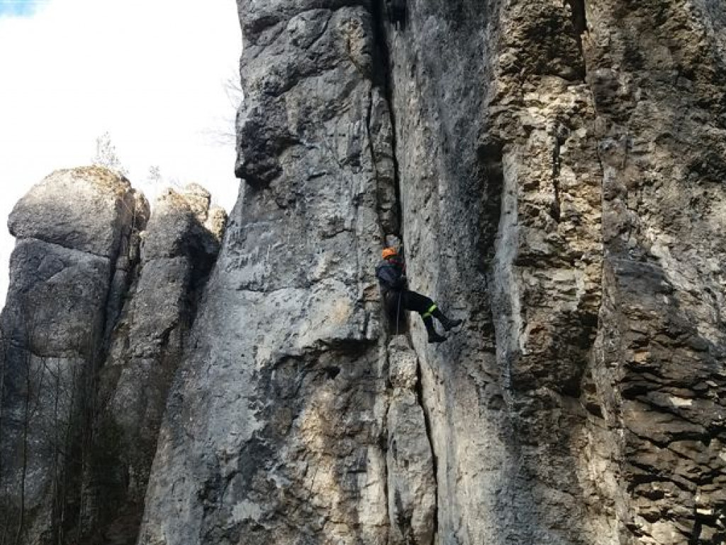 Reprezentanci II LO w Ogólnopolskim Turnieju Klas Mundurowych