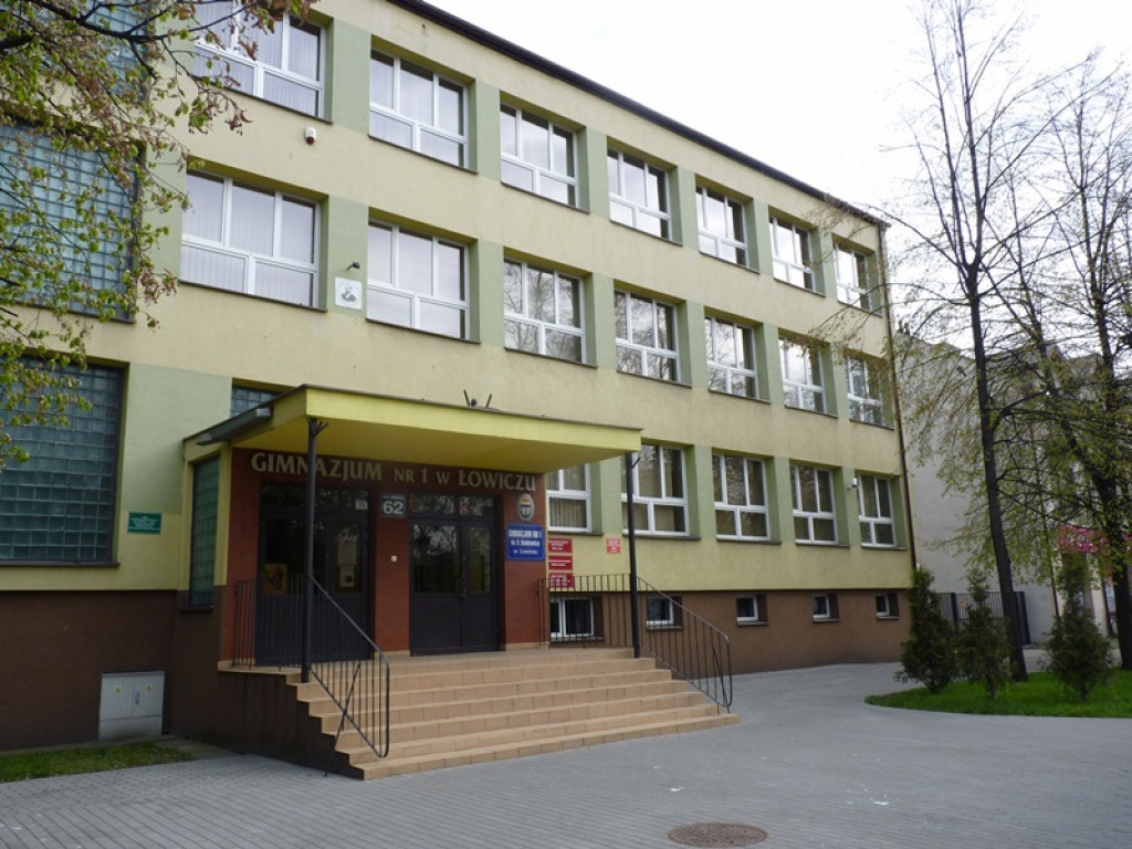 Gimnazjaliści już piszą część humanistyczną egzaminu