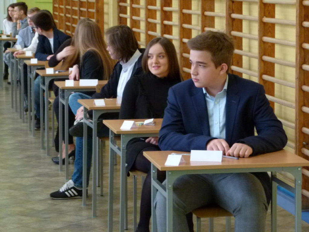 Ruszyły egzaminy gimnazjalne