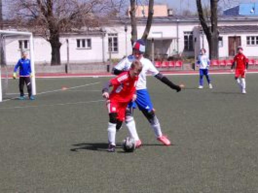 Trzynaście szczęśliwych trafień zaliczył Pelikan-2005