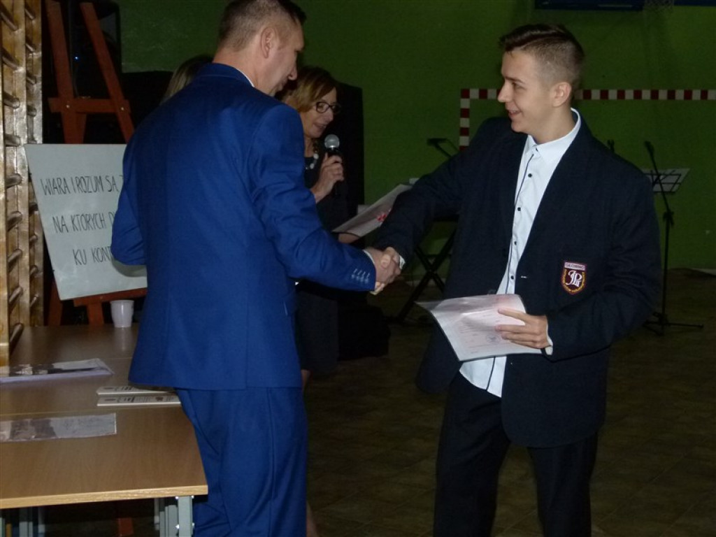 Zakończenie roku szkolnego maturzystów z KLO w Głownie