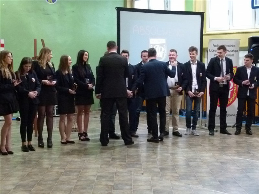 Zakończenie roku szkolnego maturzystów z KLO w Głownie