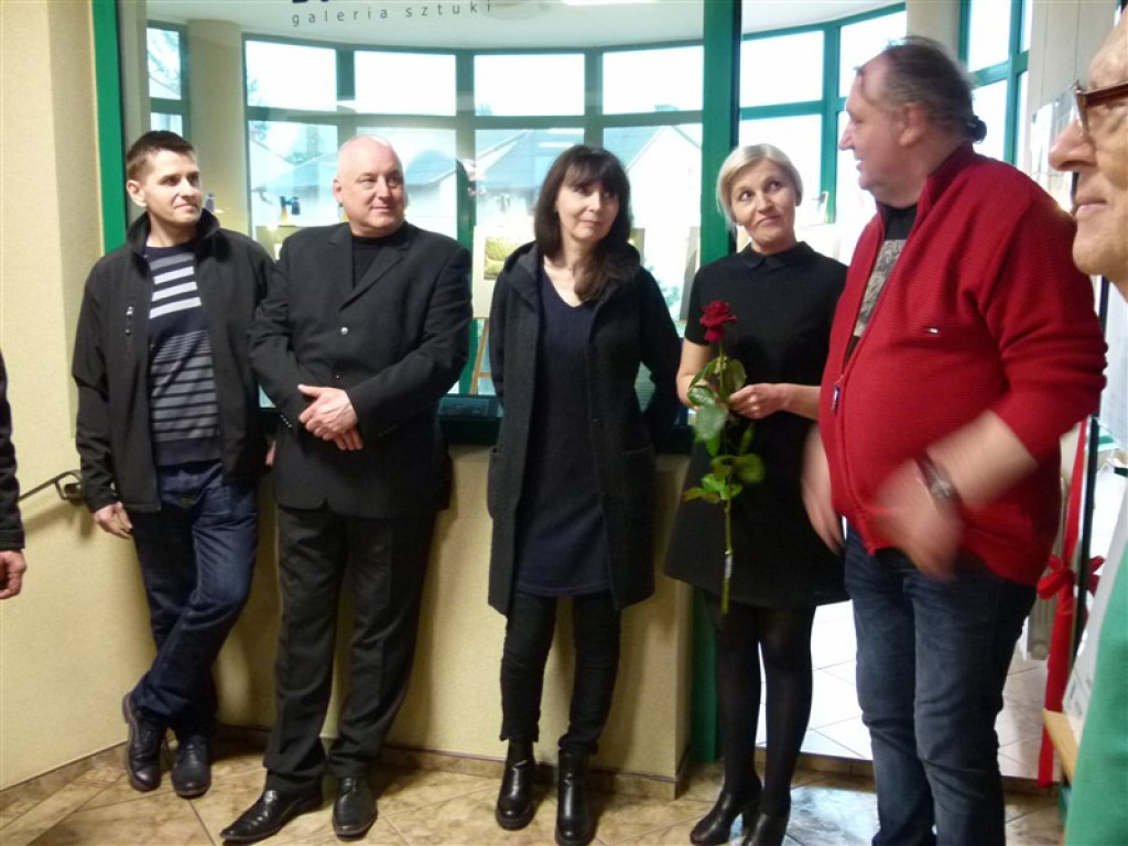 Prof. Ewa Wojtyniak-Dębińska pokazała swoje grafiki w Głownie