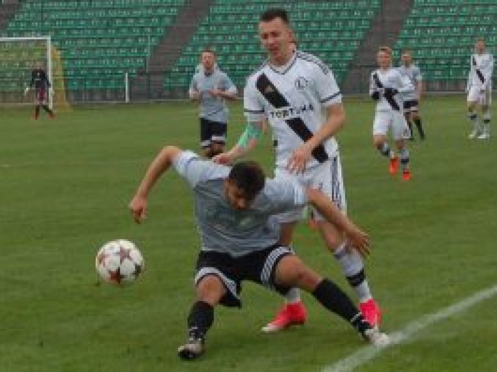 Wysokie zwycięstwo Pelikana nad Legią II