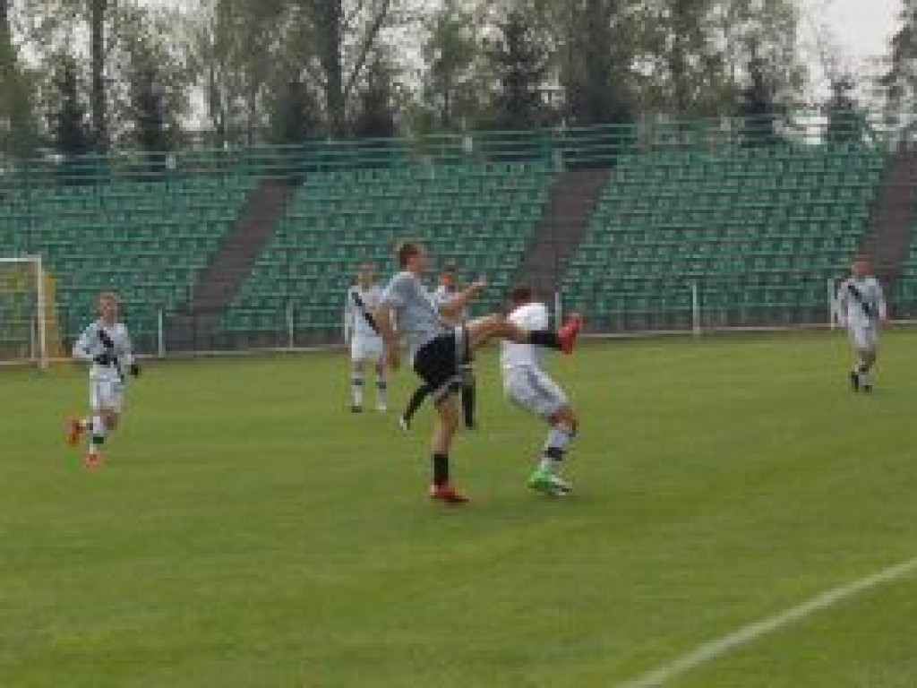 Wysokie zwycięstwo Pelikana nad Legią II