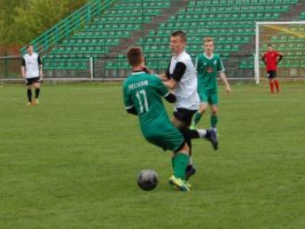 Pechowo zremisowany mecz Pelikana-2000 z Pogonią Zduńska Wola