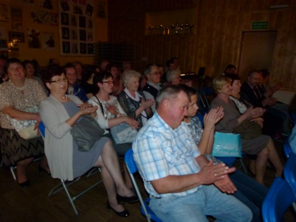 Wiosenny Koncert Estradowej Orkiestry Miasta-Gminy Stryków