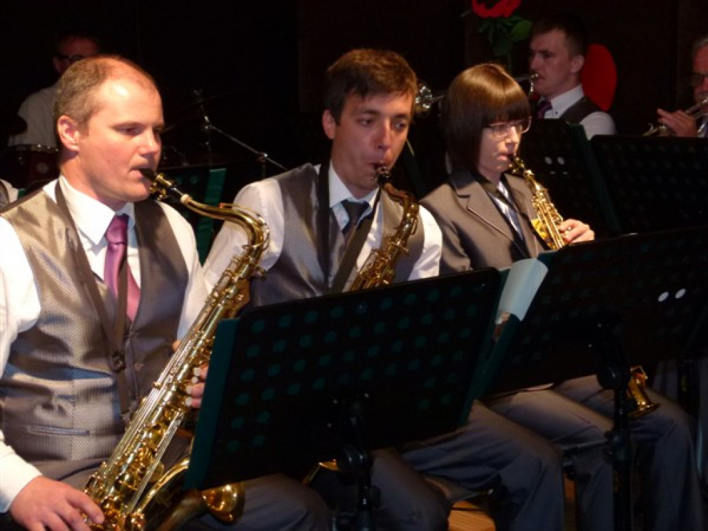 Wiosenny Koncert Estradowej Orkiestry Miasta-Gminy Stryków