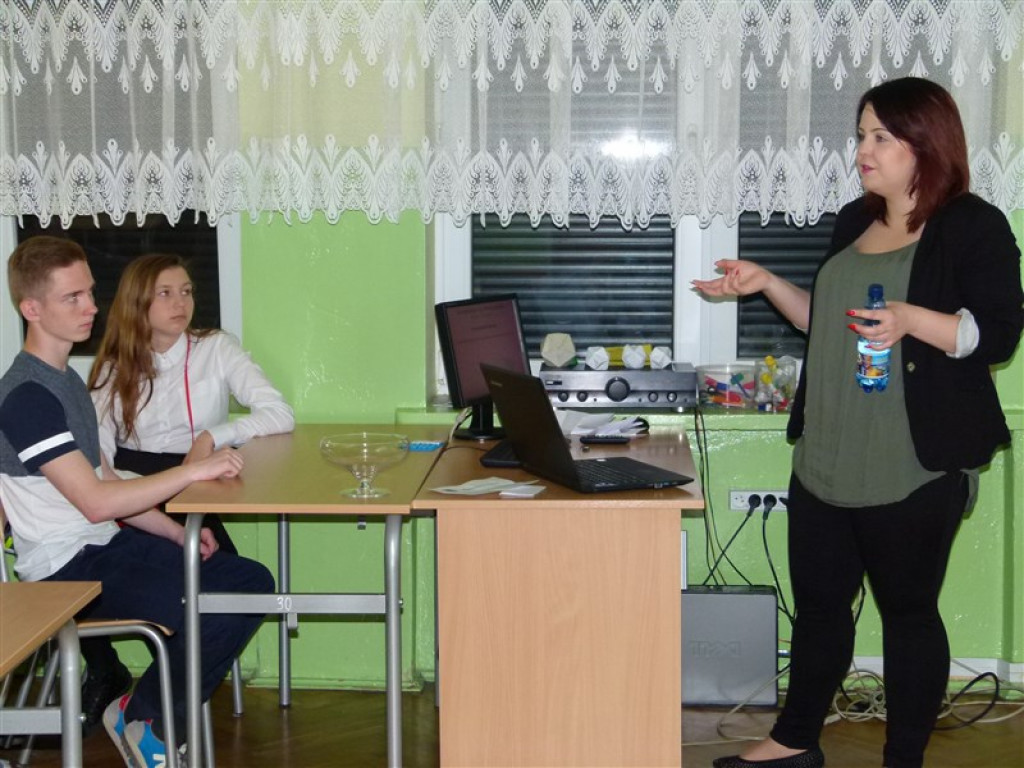 Drużyna z Bratoszewic wygrała konkurs językowy w ZSLG