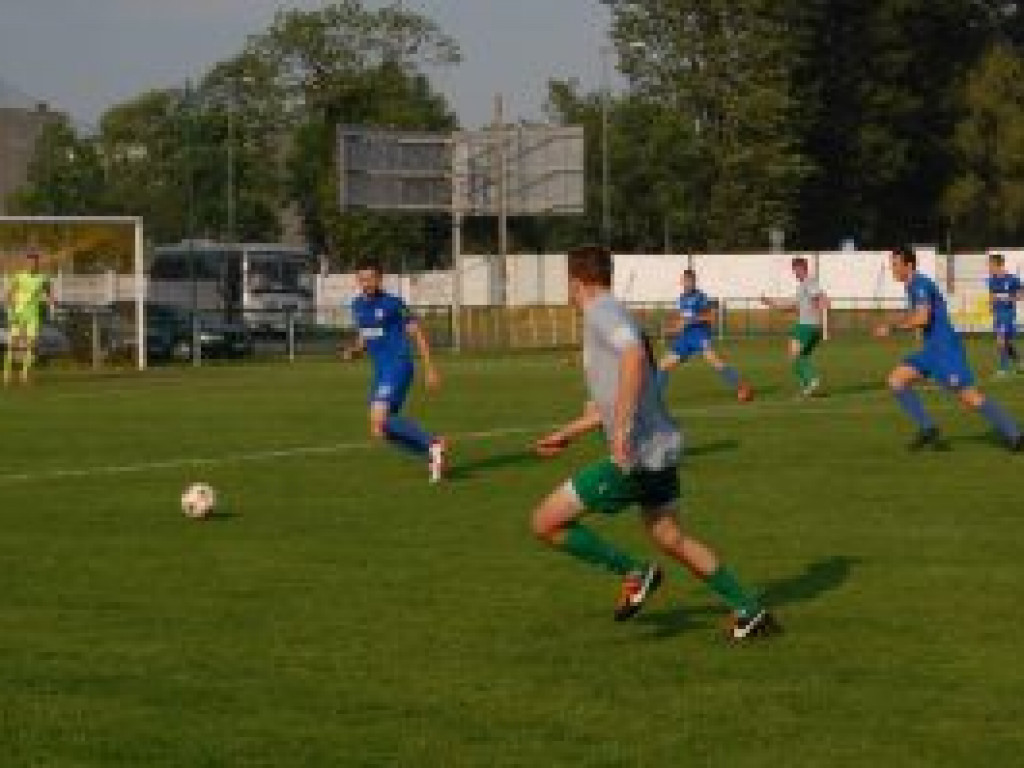 Po słabym początku, udana końcówka w wykonaniu Pelikana