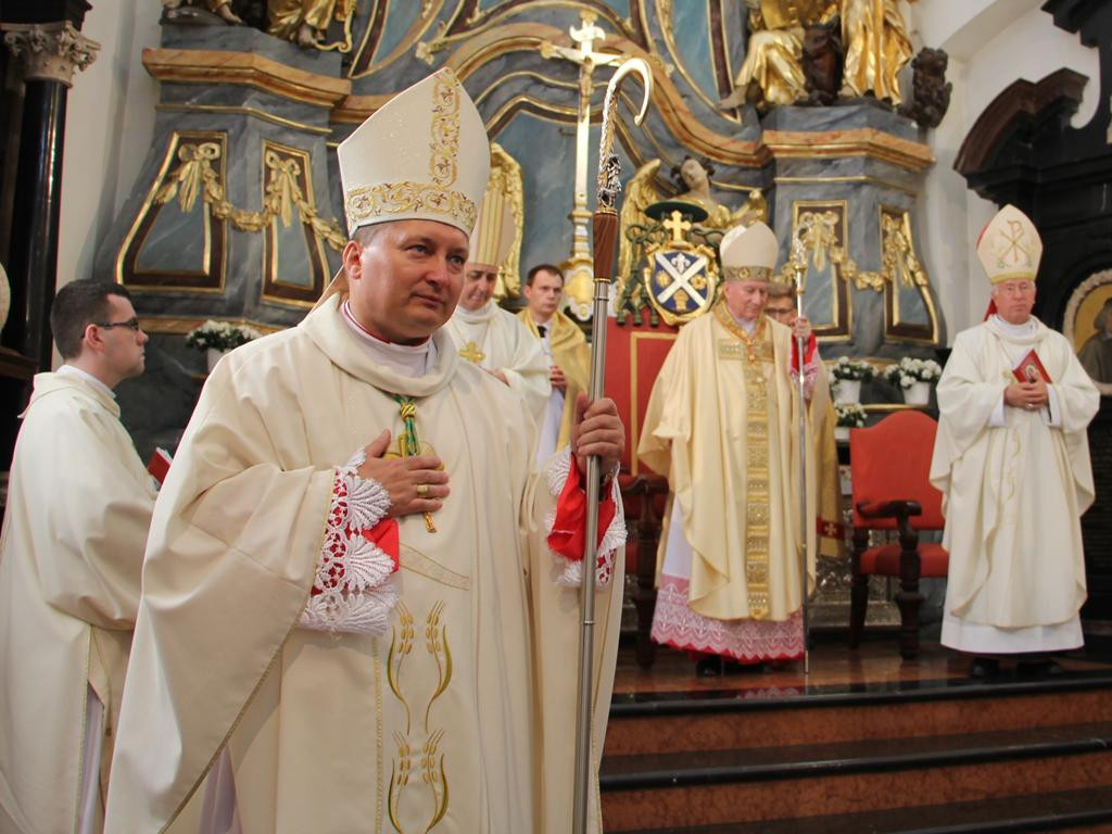 Święcenia biskupie ks. Andrzeja Józwowicza - nuncjusza w Rwandzie