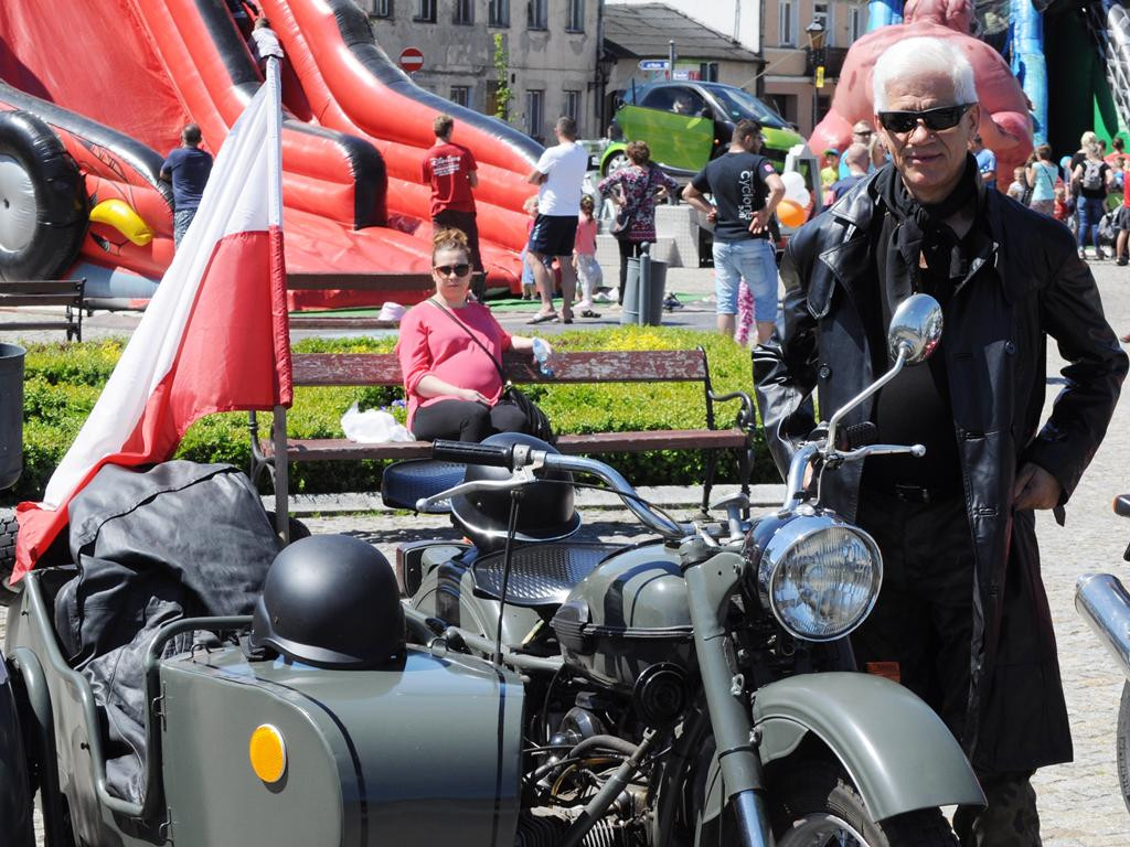 Blisko 500 motocykli parkowało na Nowym Rynku