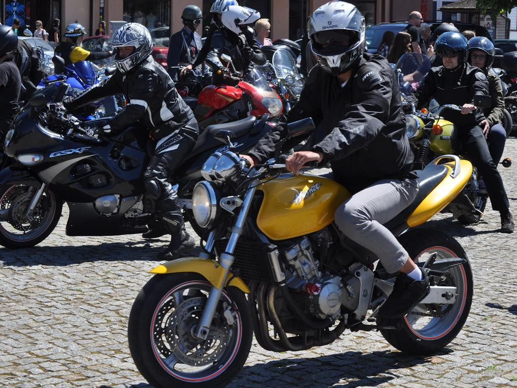 Blisko 500 motocykli parkowało na Nowym Rynku