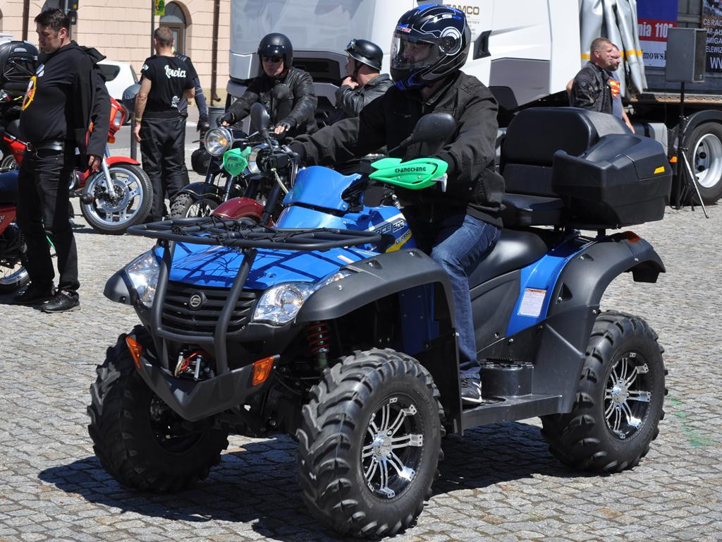 Blisko 500 motocykli parkowało na Nowym Rynku