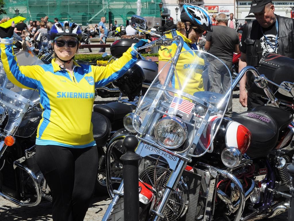 Blisko 500 motocykli parkowało na Nowym Rynku