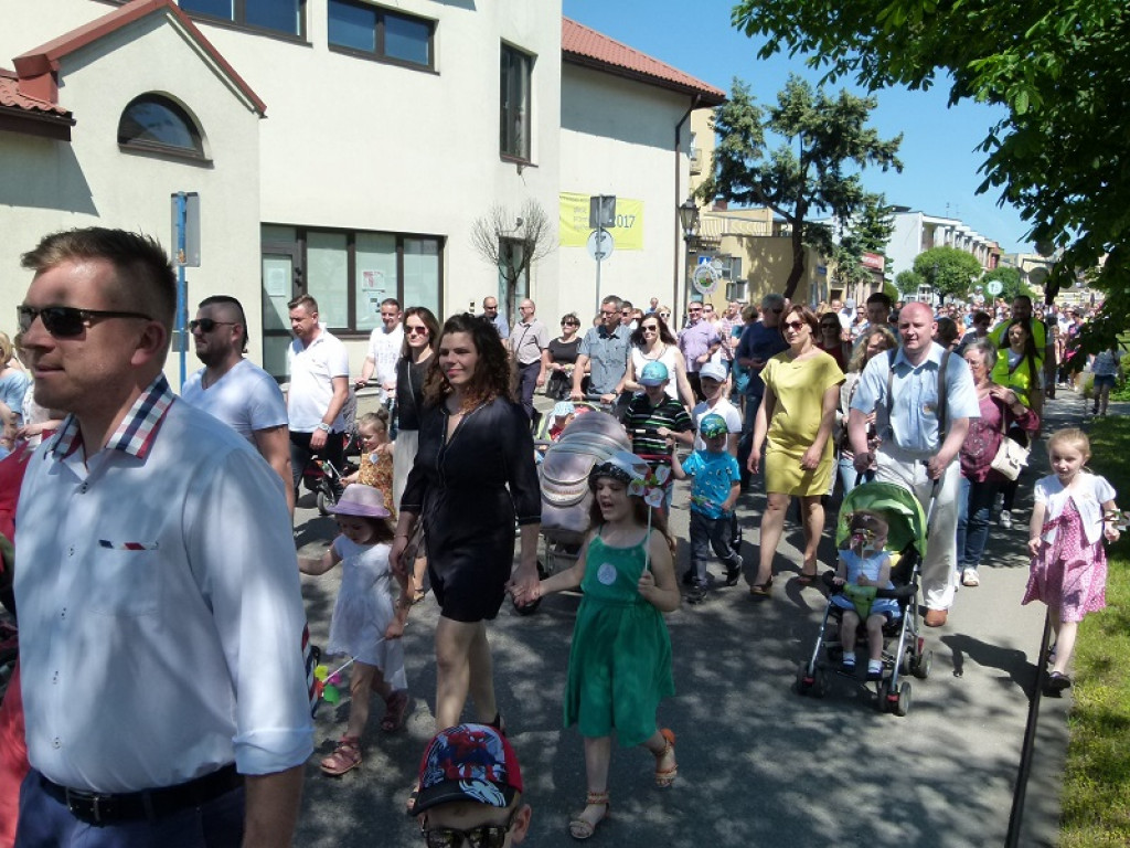 Marsz dla Życia i Rodziny przeszedł ulicami Łowicza