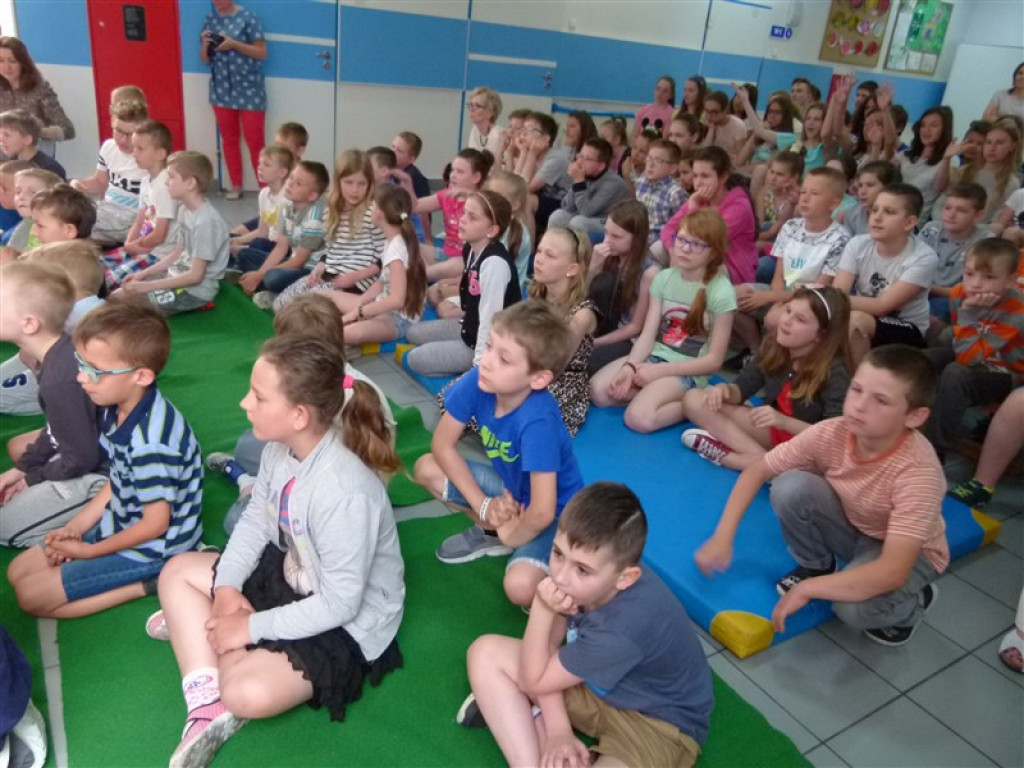 Parafia św. Barbary w Głownie gości biskupa Dziubę