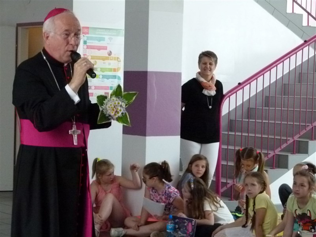 Parafia św. Barbary w Głownie gości biskupa Dziubę