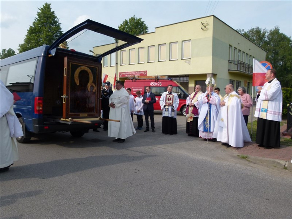 Stary Waliszew powitał kopię cudownego obrazu [galeria zdjęć]
