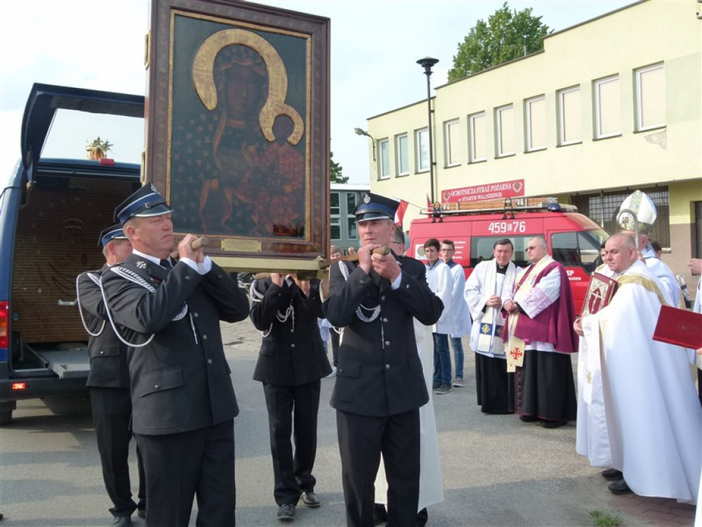 Stary Waliszew powitał kopię cudownego obrazu [galeria zdjęć]
