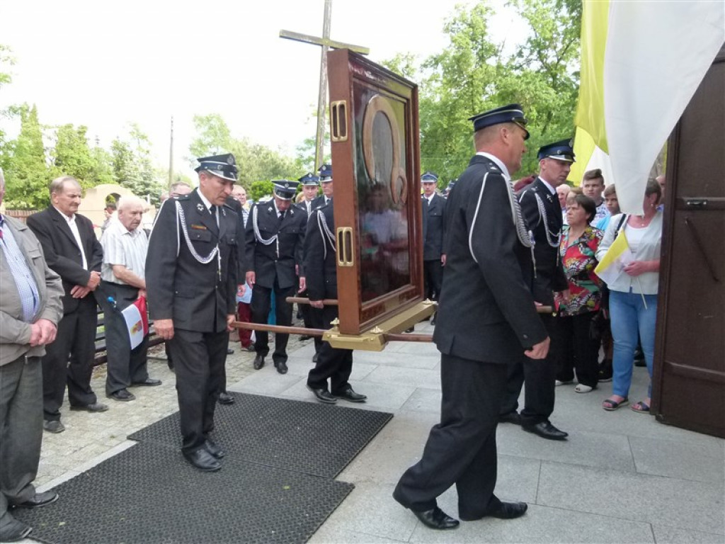 Stary Waliszew powitał kopię cudownego obrazu [galeria zdjęć]