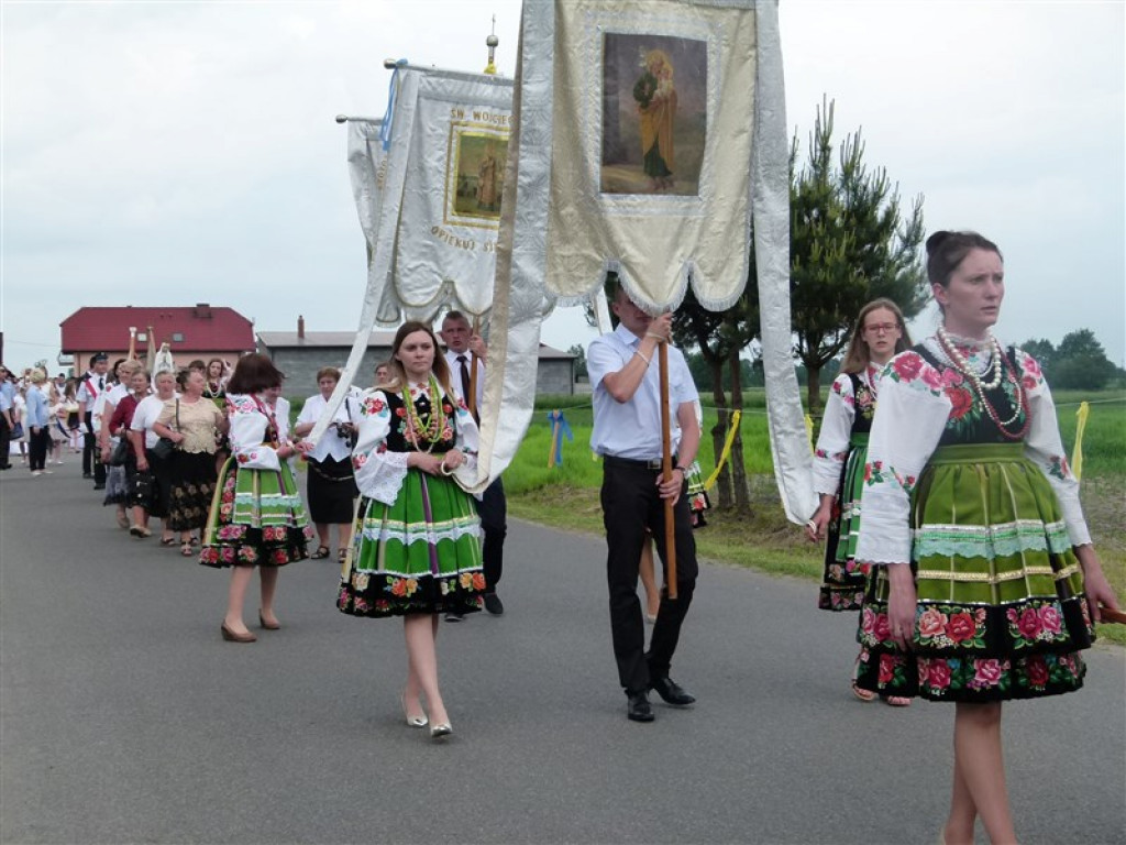 Jasnogórska Pani zawitała do Mąkolic [galeria zdjęć]