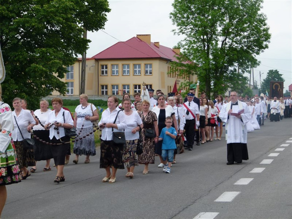 Jasnogórska Pani zawitała do Mąkolic [galeria zdjęć]