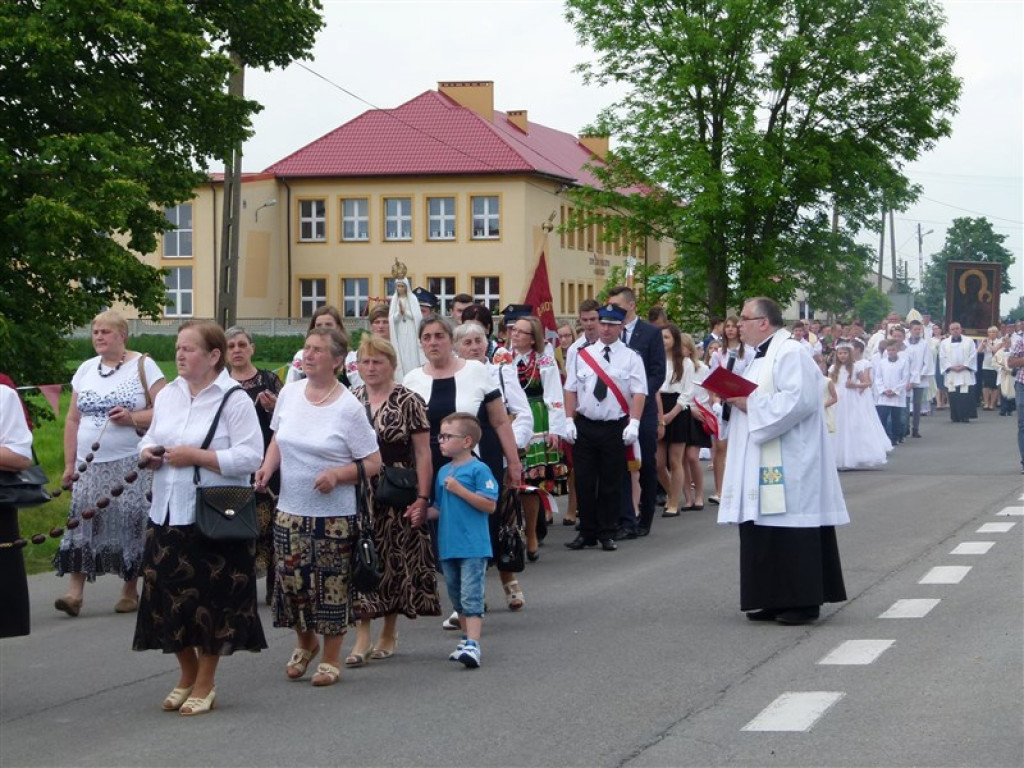 Jasnogórska Pani zawitała do Mąkolic [galeria zdjęć]