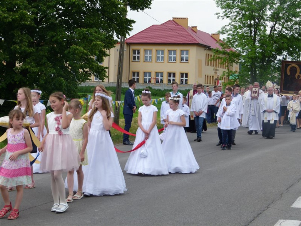 Jasnogórska Pani zawitała do Mąkolic [galeria zdjęć]