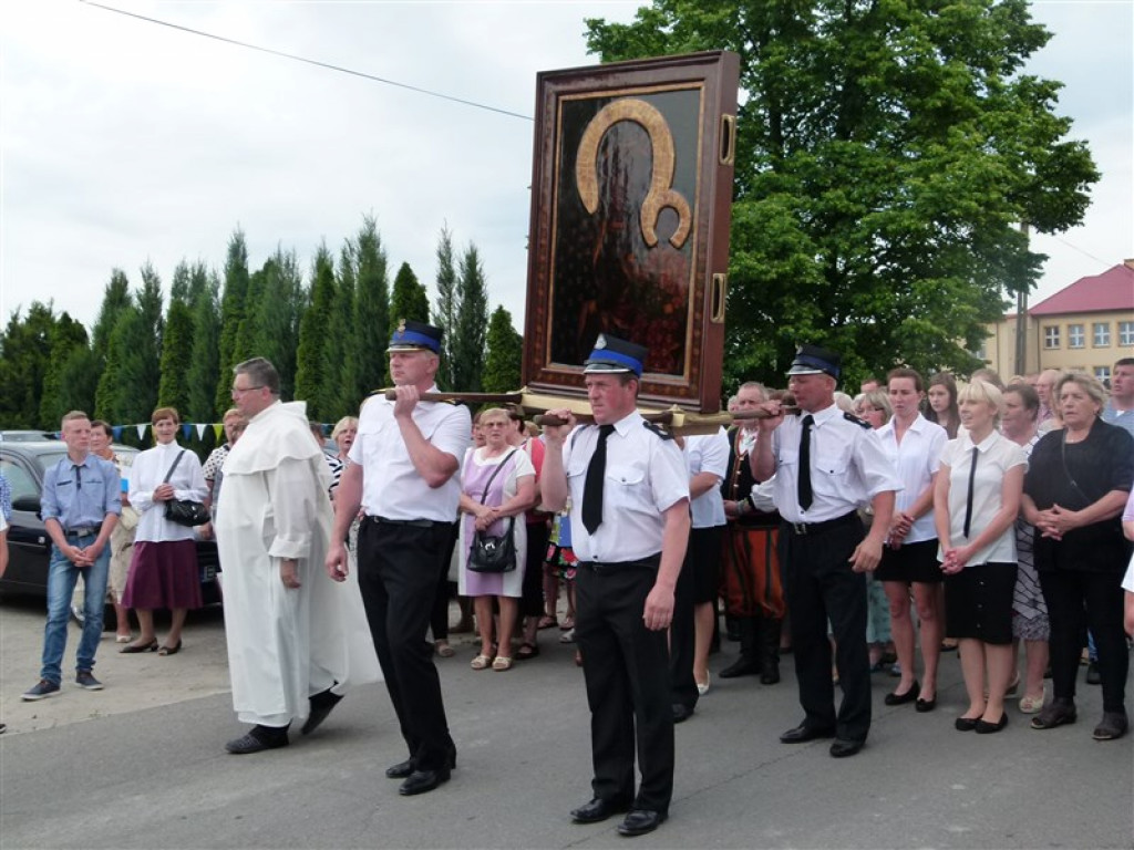 Jasnogórska Pani zawitała do Mąkolic [galeria zdjęć]