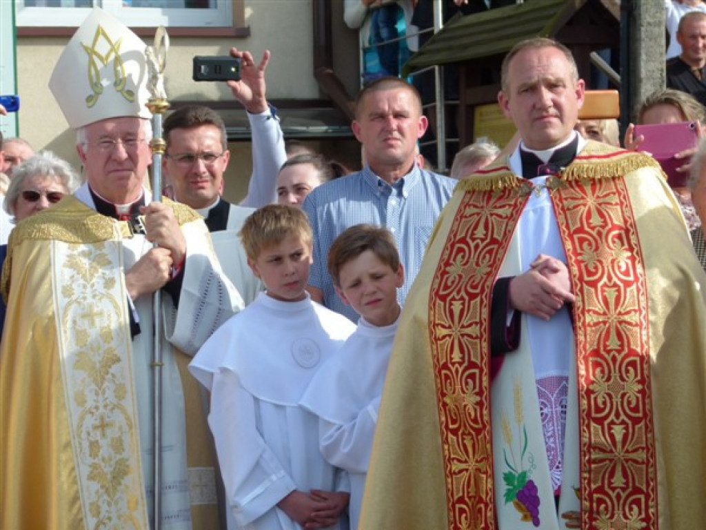 Parafie Osiny i Dmosin przywitały Obraz Nawiedzenia (zdjęcia)