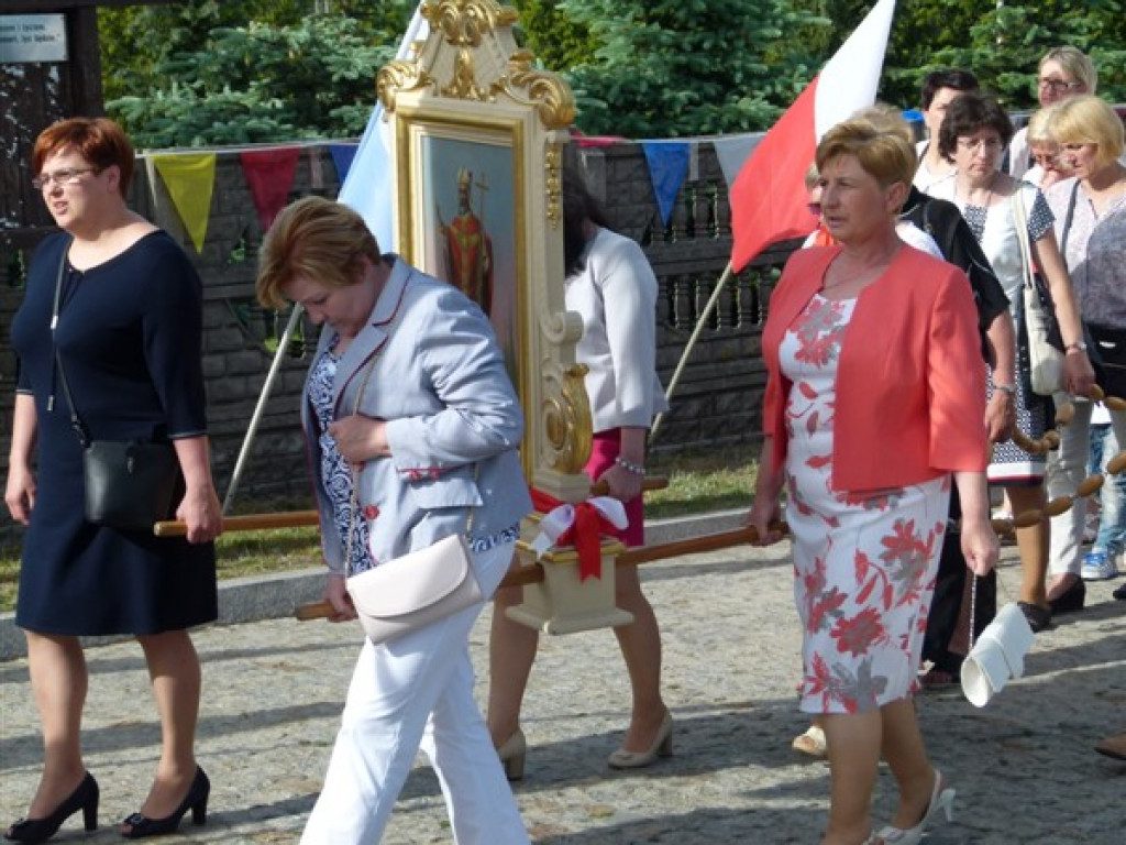 Parafie Osiny i Dmosin przywitały Obraz Nawiedzenia (zdjęcia)