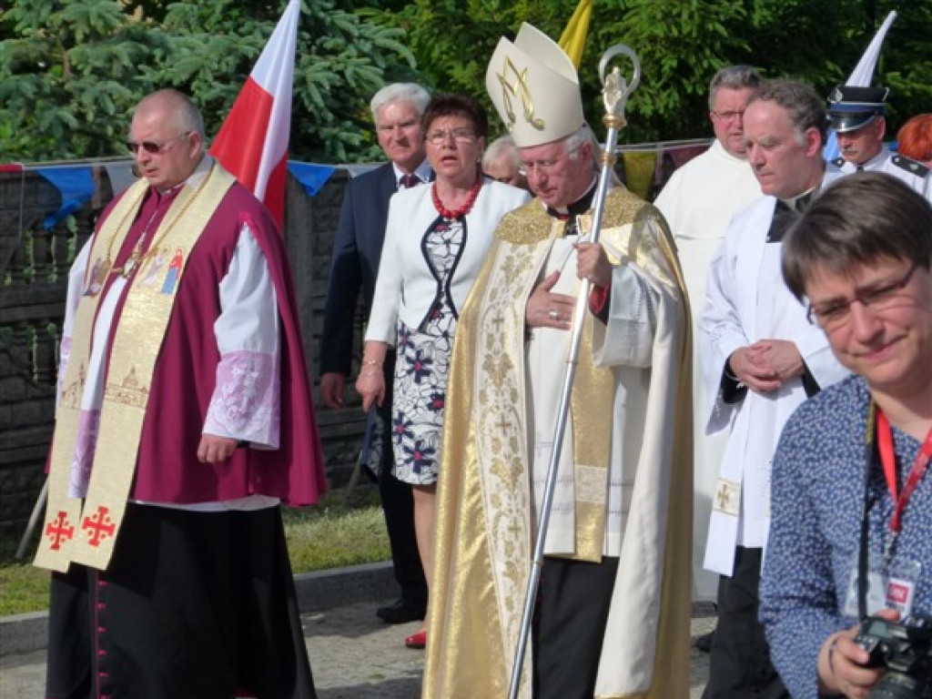Parafie Osiny i Dmosin przywitały Obraz Nawiedzenia (zdjęcia)