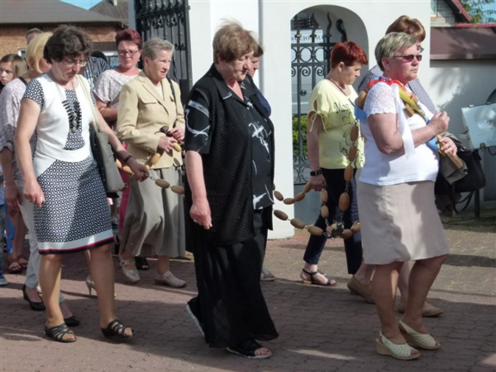 Parafie Osiny i Dmosin przywitały Obraz Nawiedzenia (zdjęcia)