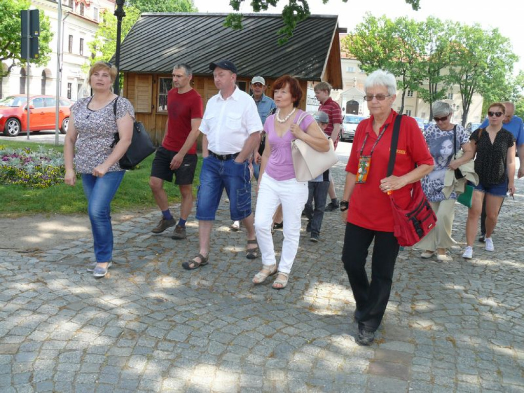 Rozpoczęły się spacery przewodnickie po Łowiczu