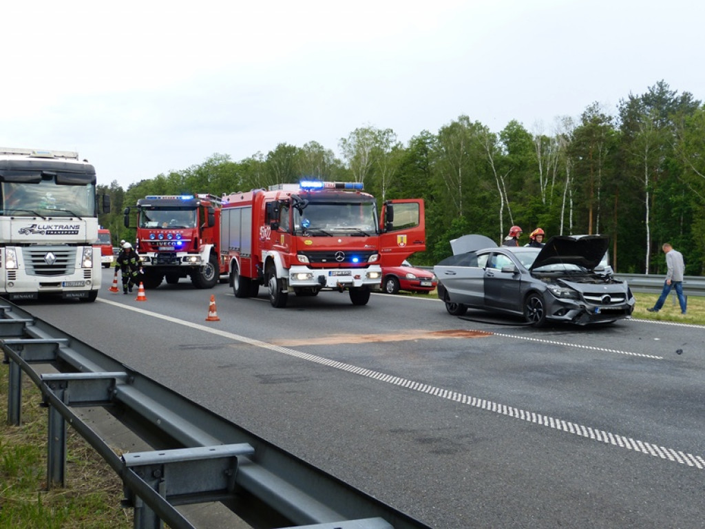 Wypadek na A2 w kierunku Warszawy