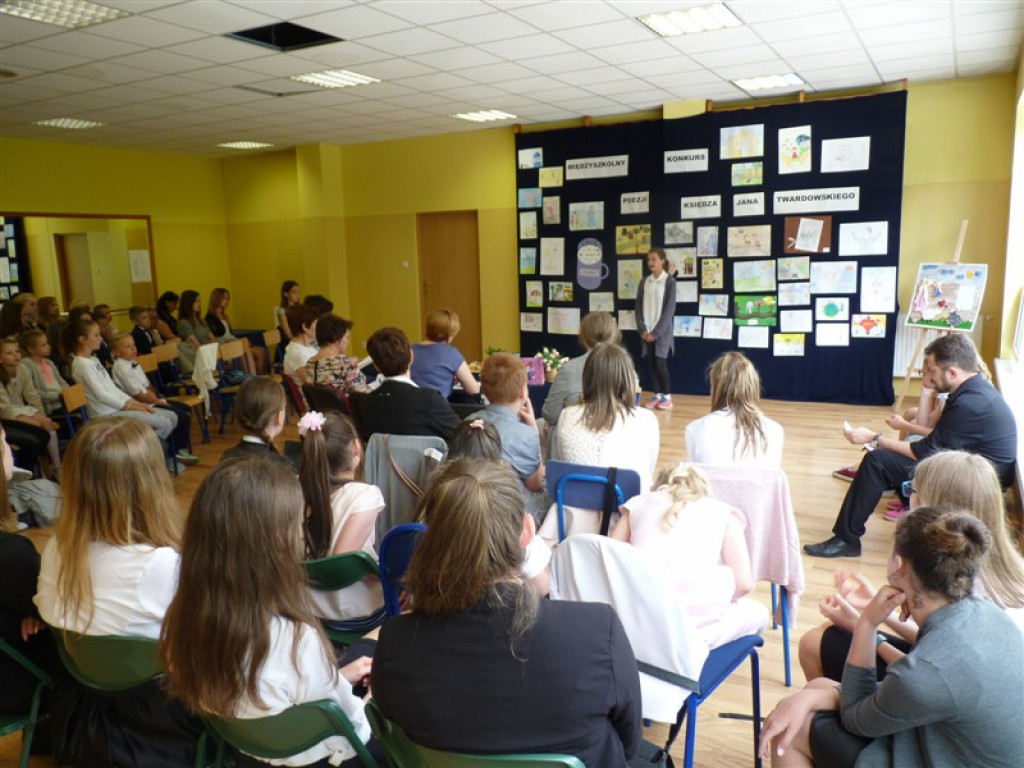 Recytowali poezję księdza Jana Twardowskiego