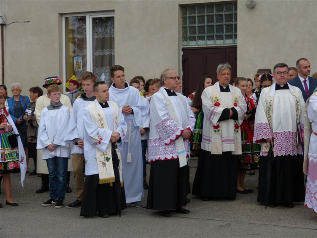 Królowa Polski powitana w Zdunach