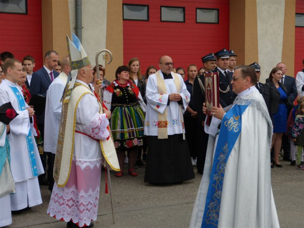 Królowa Polski powitana w Zdunach