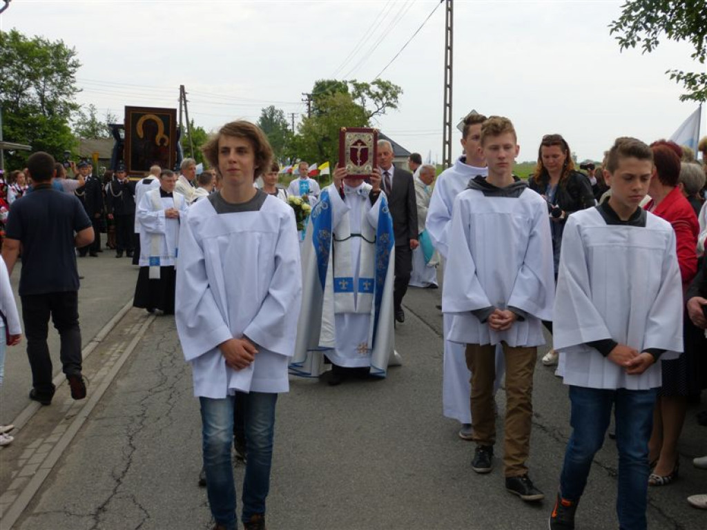 Królowa Polski powitana w Zdunach