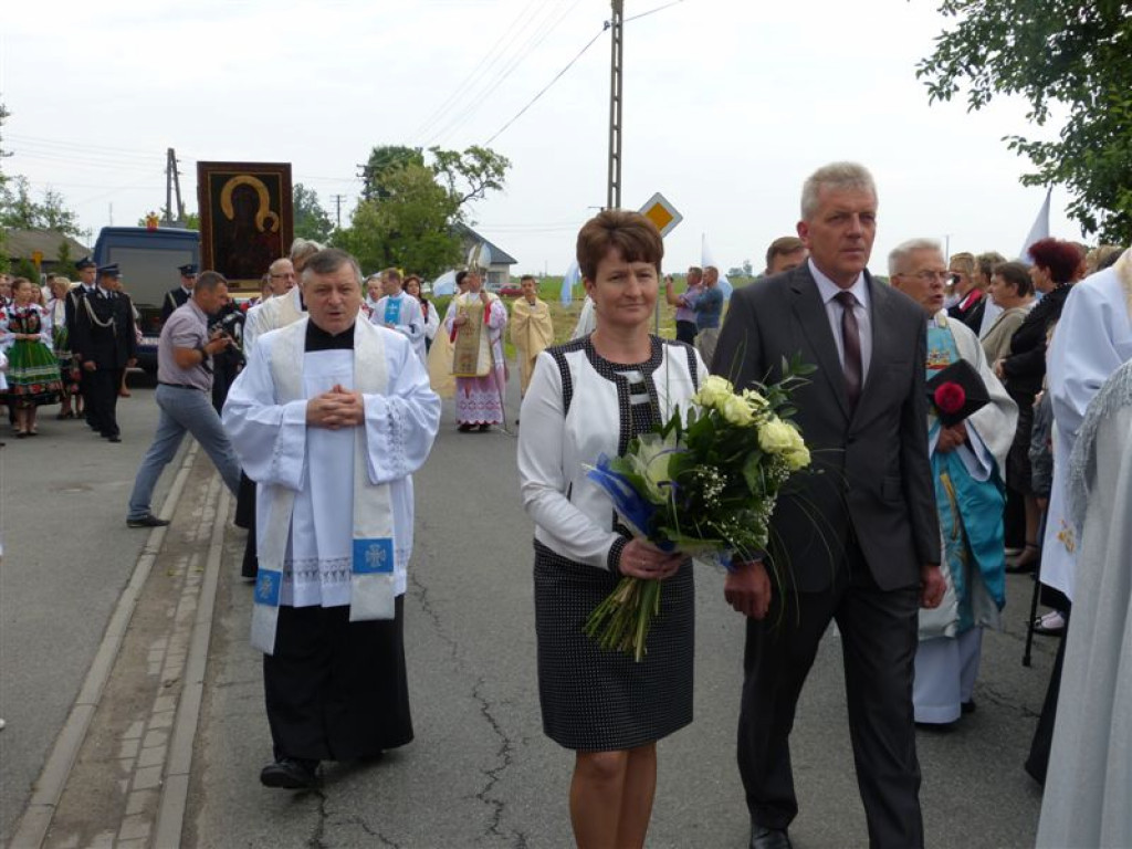 Królowa Polski powitana w Zdunach