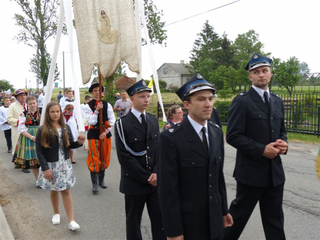 Królowa Polski powitana w Zdunach