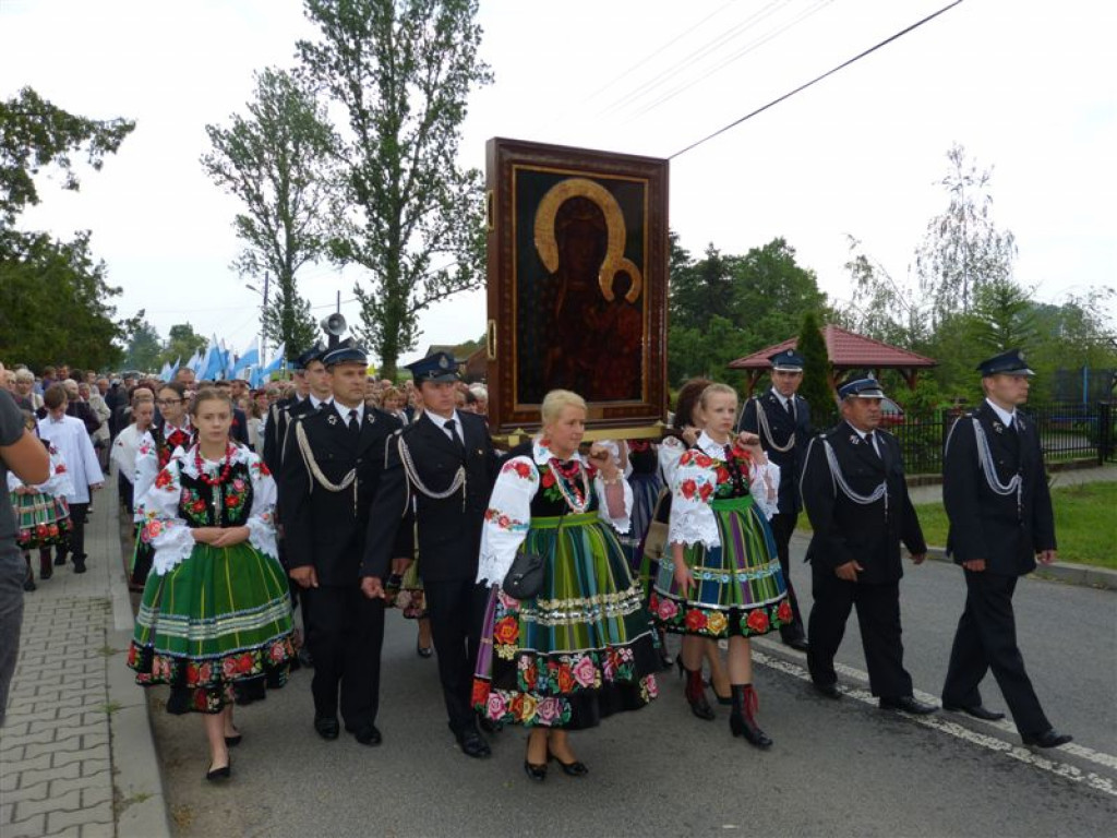 Królowa Polski powitana w Zdunach