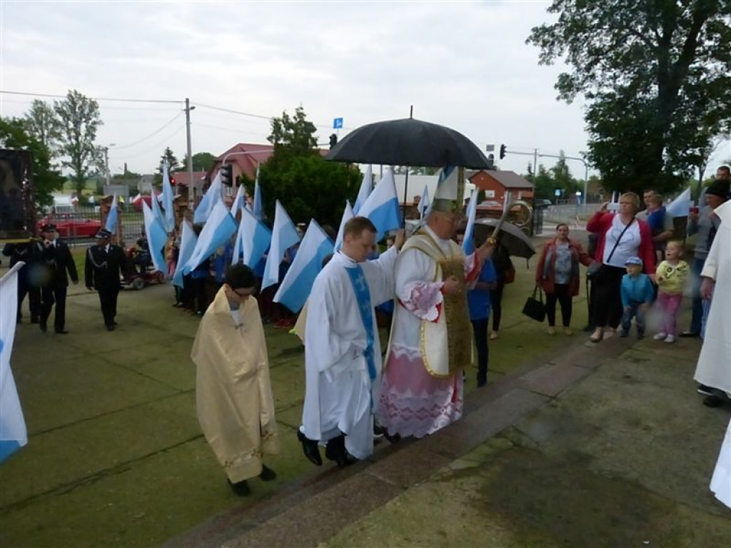 Królowa Polski powitana w Zdunach