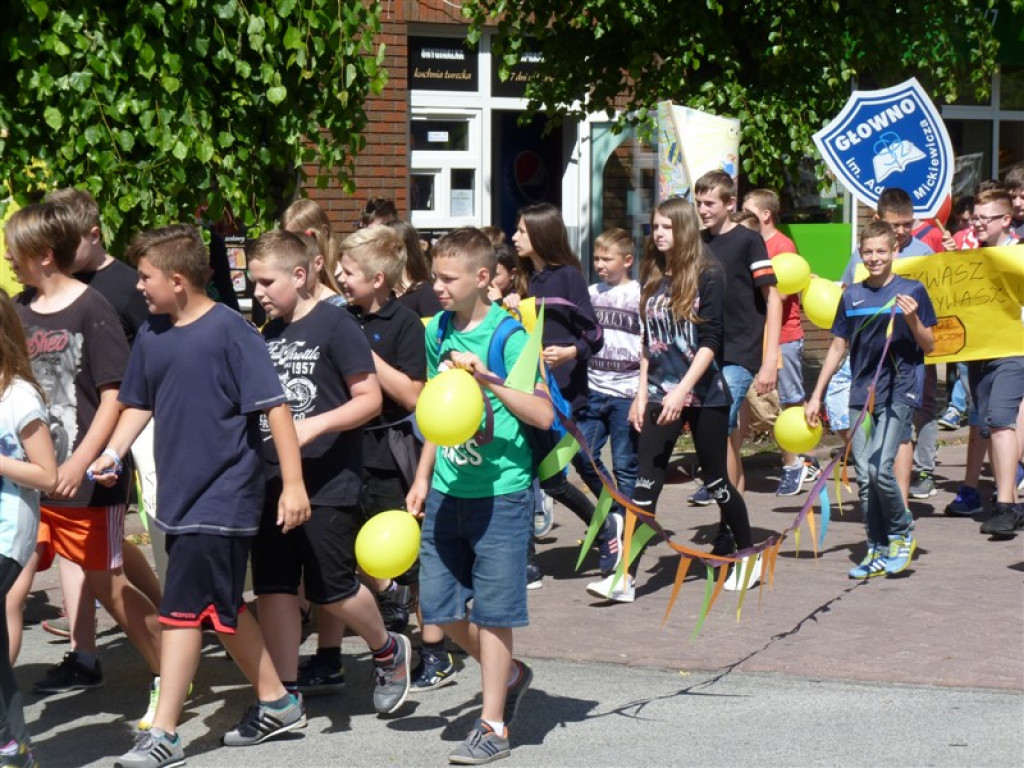 Młodzież przeciwko używkom i przemocy