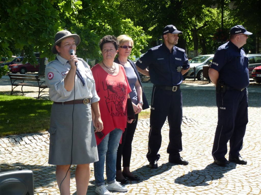 Młodzież przeciwko używkom i przemocy