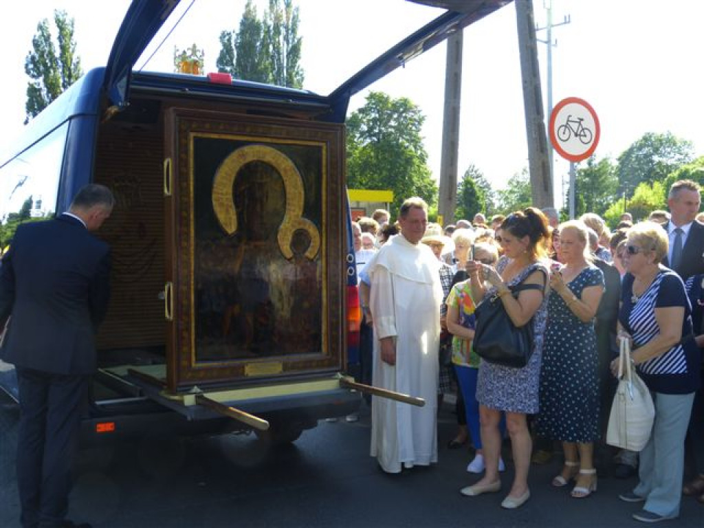 Obraz Matki Bożej Częstochowskiej w kościele na Bratkowicach
