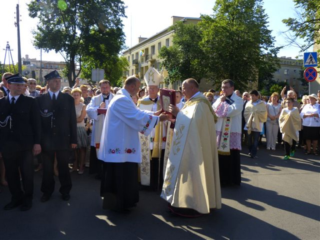 Obraz Matki Bożej Częstochowskiej w kościele na Bratkowicach