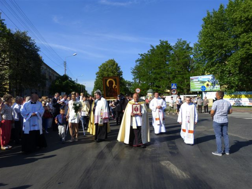 Obraz Matki Bożej Częstochowskiej w kościele na Bratkowicach