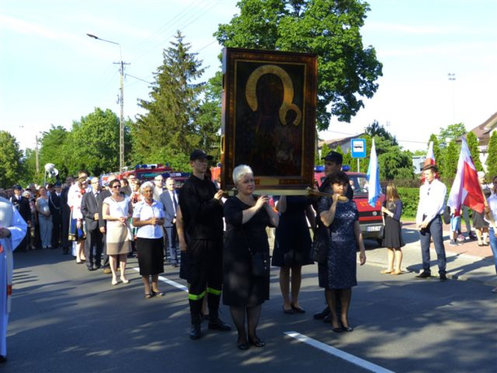 Obraz Matki Bożej Częstochowskiej w kościele na Bratkowicach